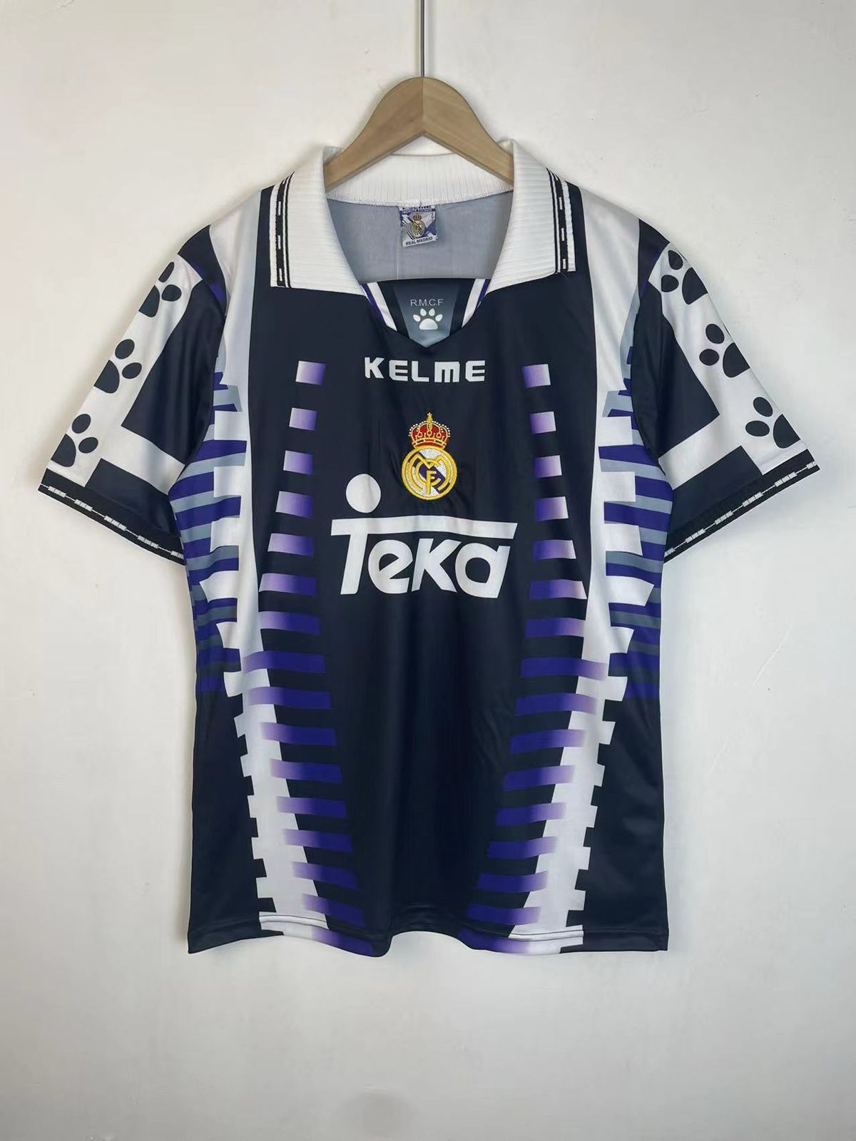 Real Madrid 1994-95 Home Jersey Half Sleeves | Retro Version