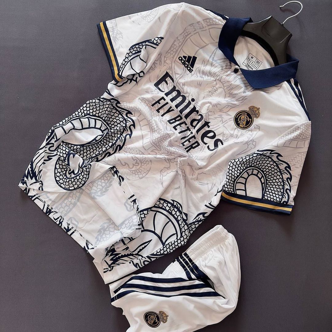 Real MAdrid white dragon jersey set