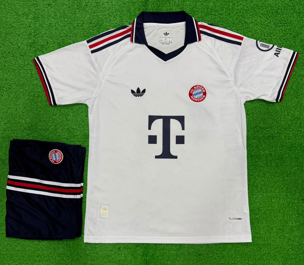 FC Bayern Munich Away 2026-27 Jersey Set
