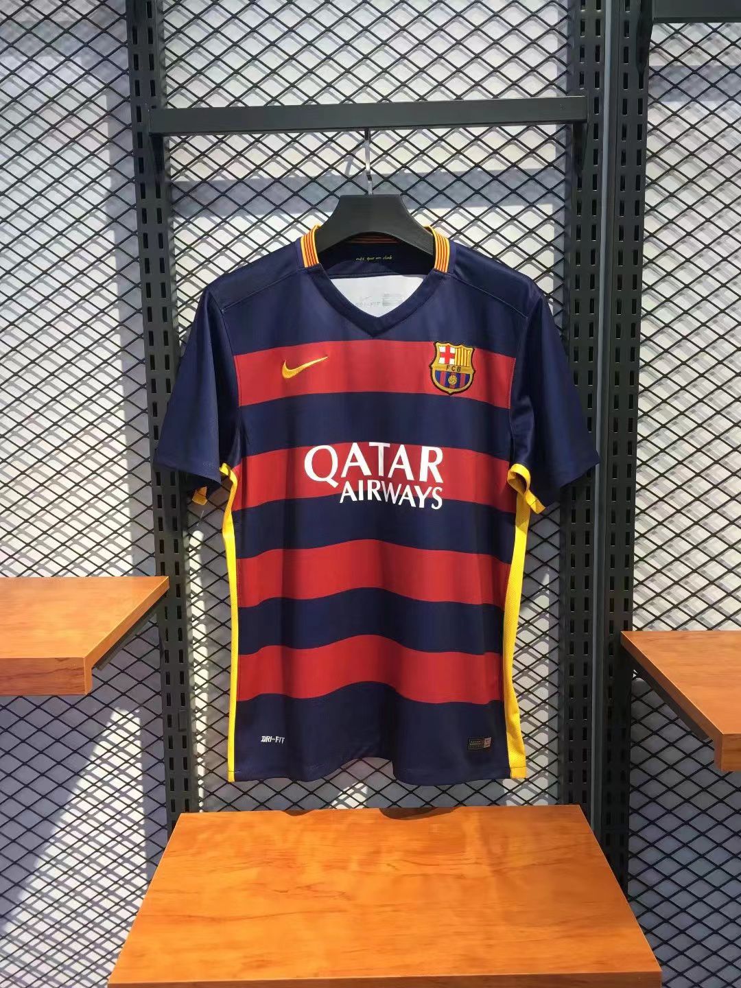FC Barcelona 2015-16 Home Jersey Half Sleeves | Retro Version