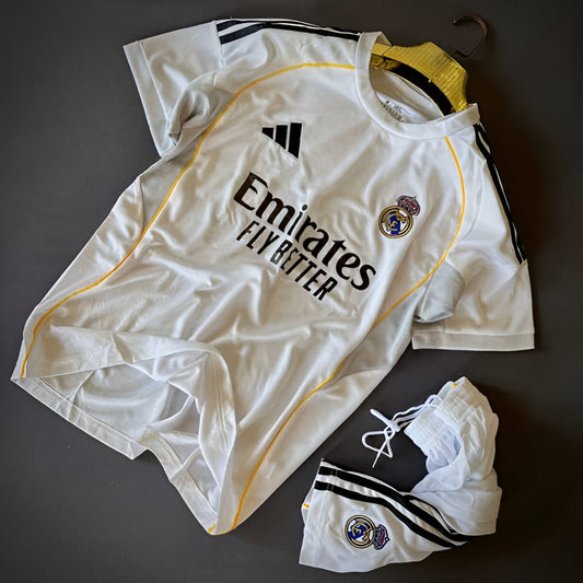 Real Madrid Home 2025-26 Jersey Set