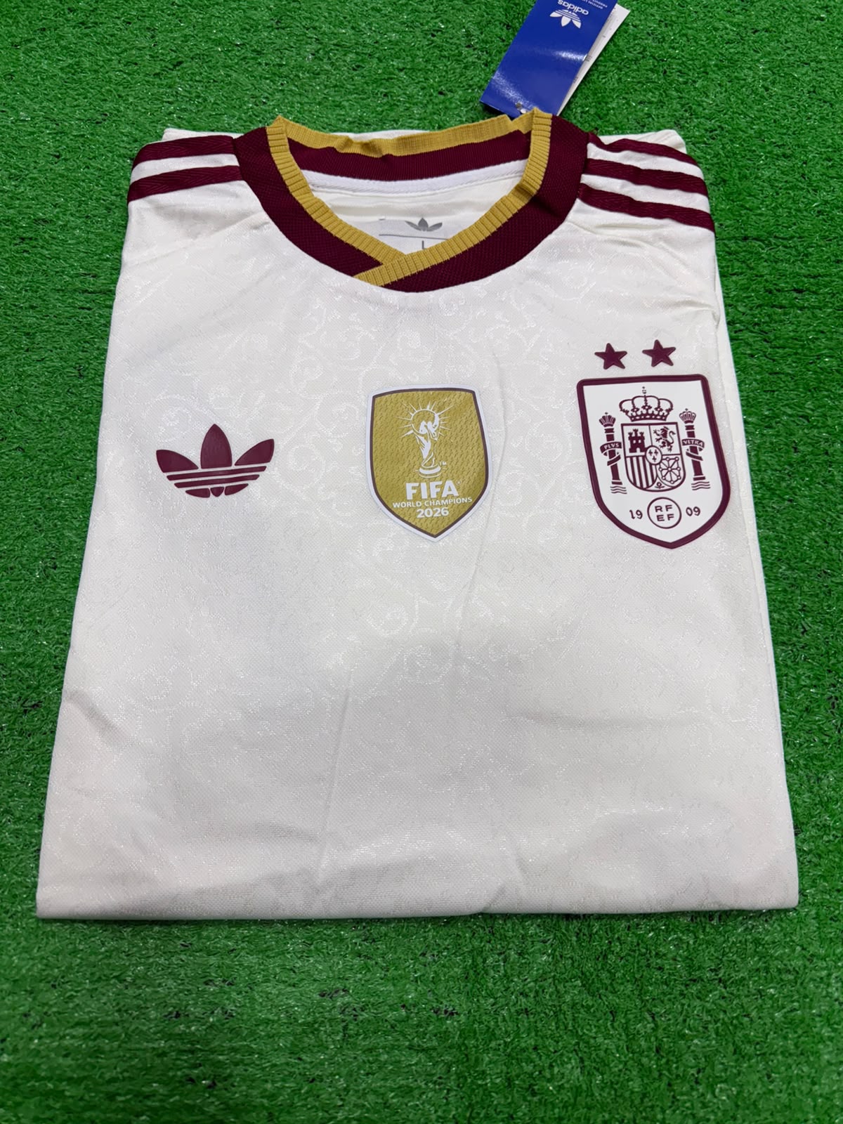 Spain 2026 World Cup Away Jersey | Player Version – 2 Stars & Champions Badge