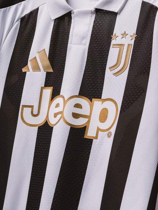Juventus new 2026-27 home player version